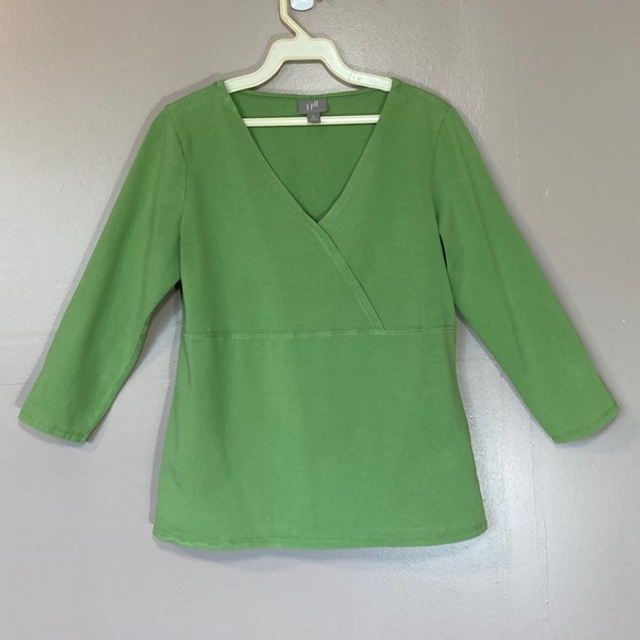 Green J.Jill crossover top, small petite - Picture 6 of 9